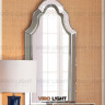 Зеркало в арочной раме “Sølv” рядом с торшером