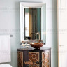 Зеркало в зеркальной раме “LAMIA” в ванной комнате